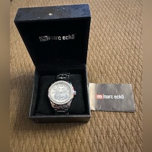 NWT Marc Ecko Men’s Silver tone Watch with Rhinestone around crystal
